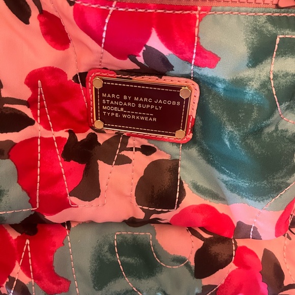 Marc Jacobs - Picture 2 of 4